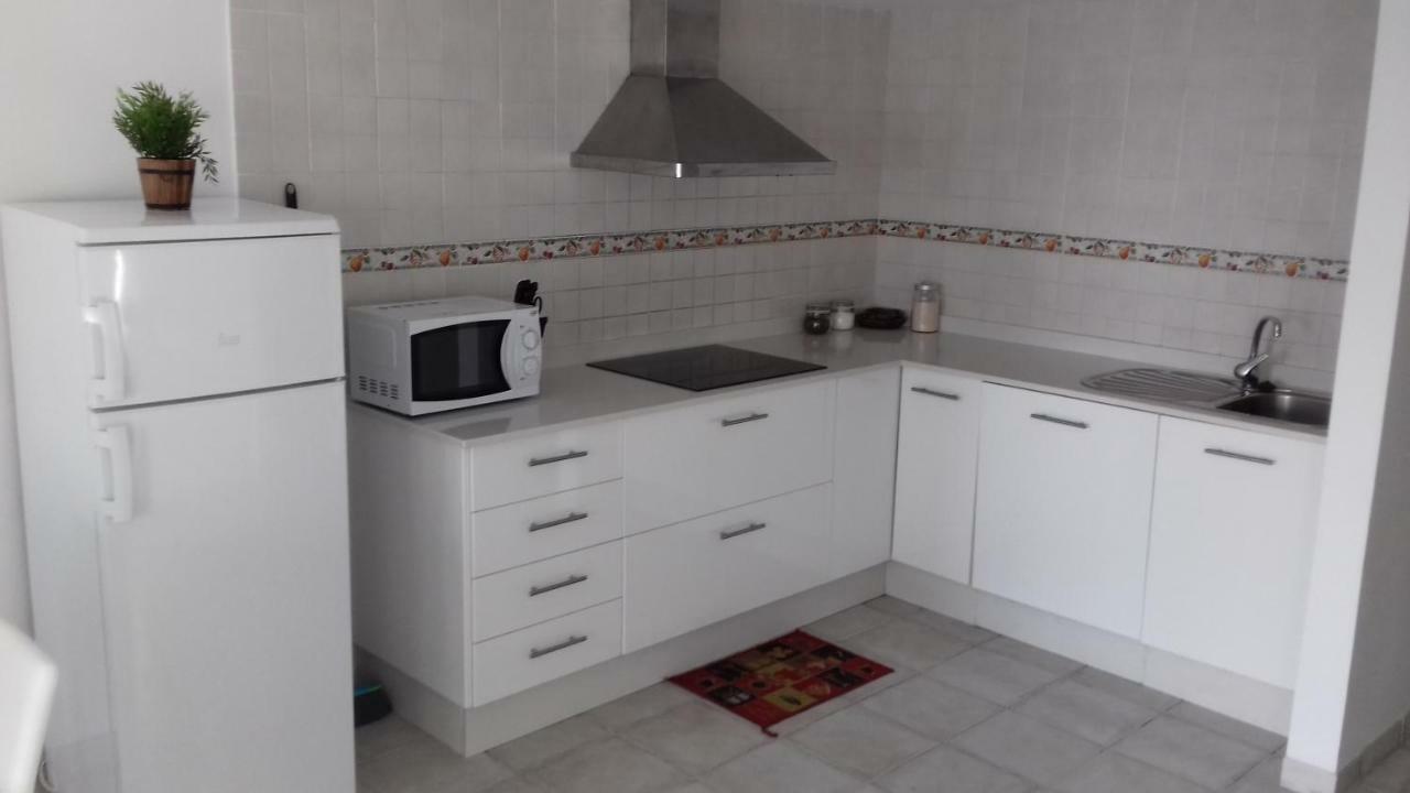 Isabel3 Apartment Tias Bagian luar foto